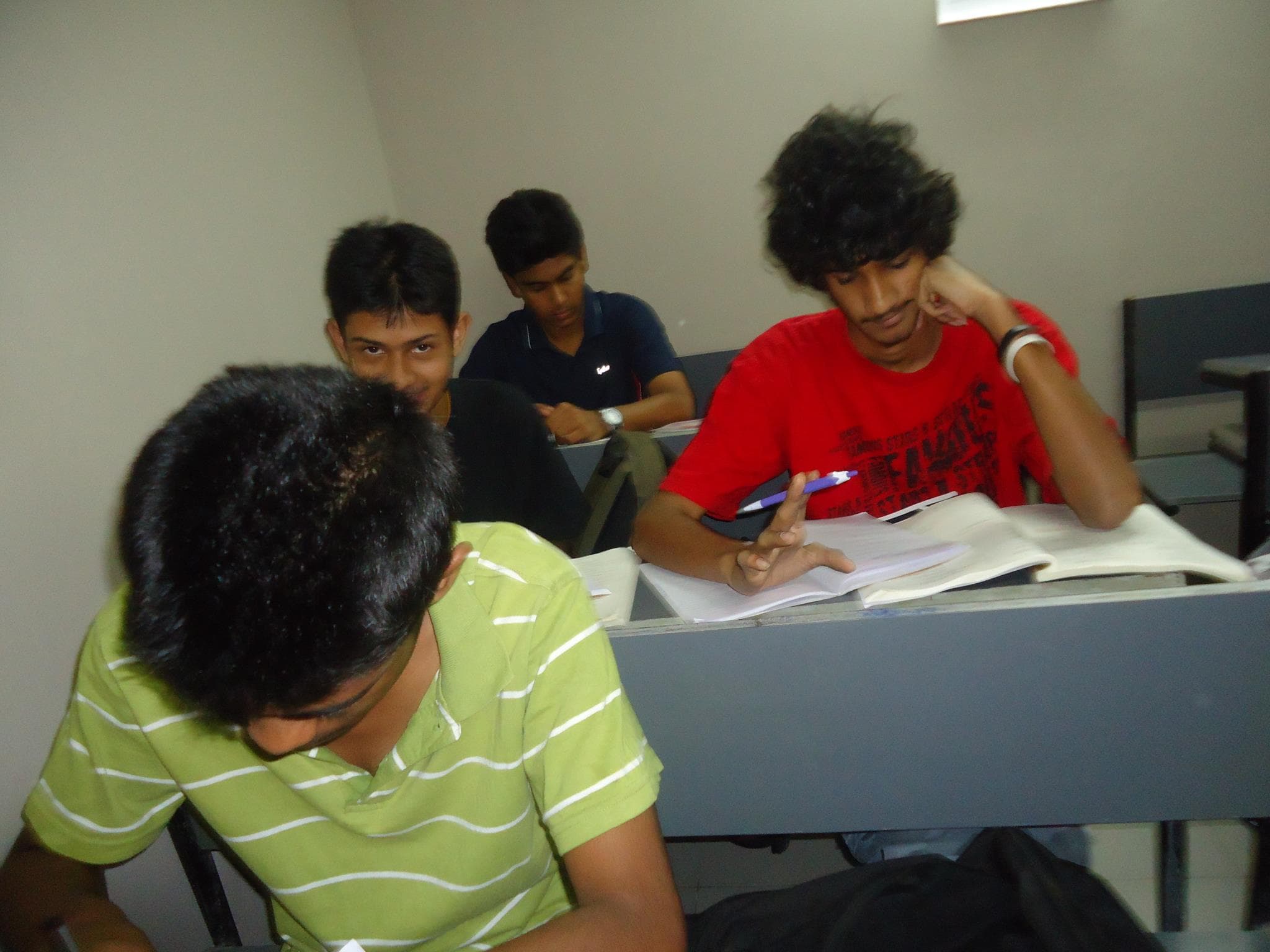 Rk Classes Malad East Images photo 3